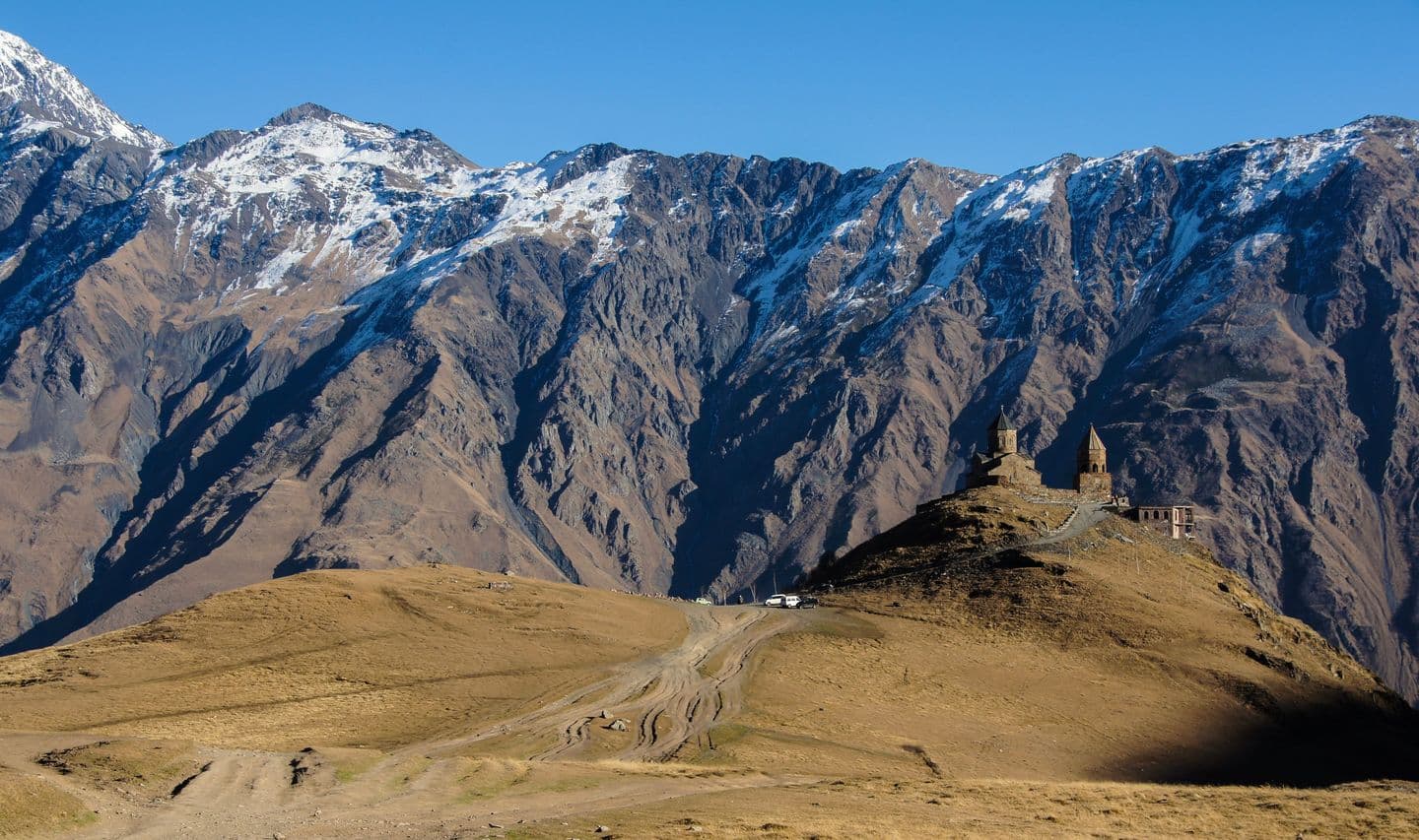 trek-Georgi-Kazbegi