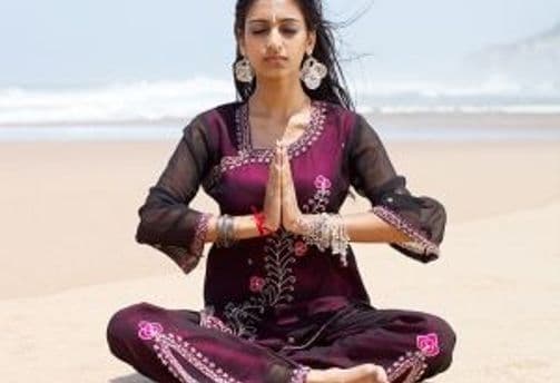 yoga-meditation-in-indien